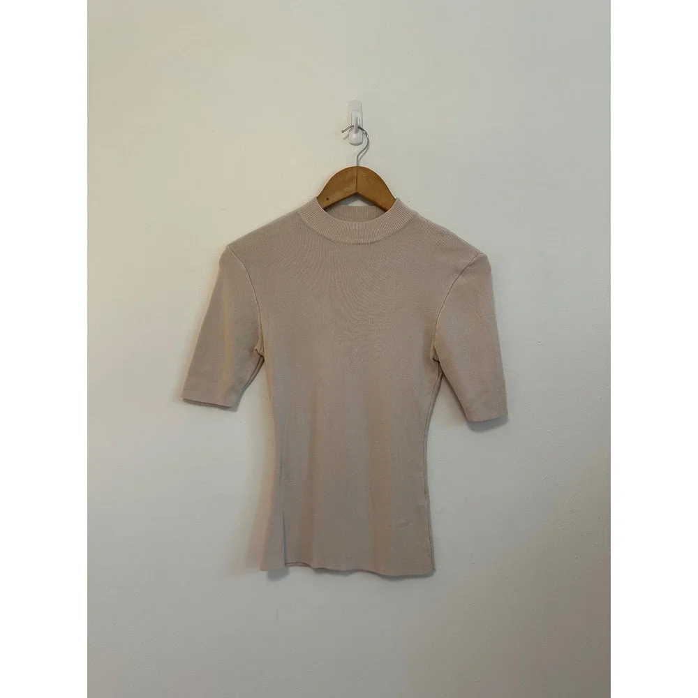 Baltic Born Beige Mock Neck Ribbed Knit Short Sleeve Top | Size Large